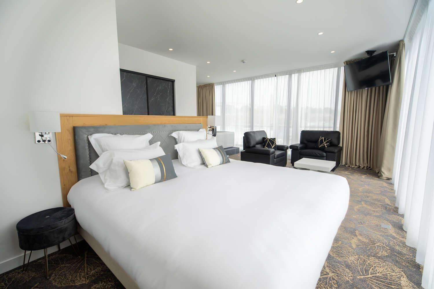 Le Barracuda & Spa, Centre Port, Pieds Dans L'Eau, Vue Mer Brest Ngoại thất bức ảnh
